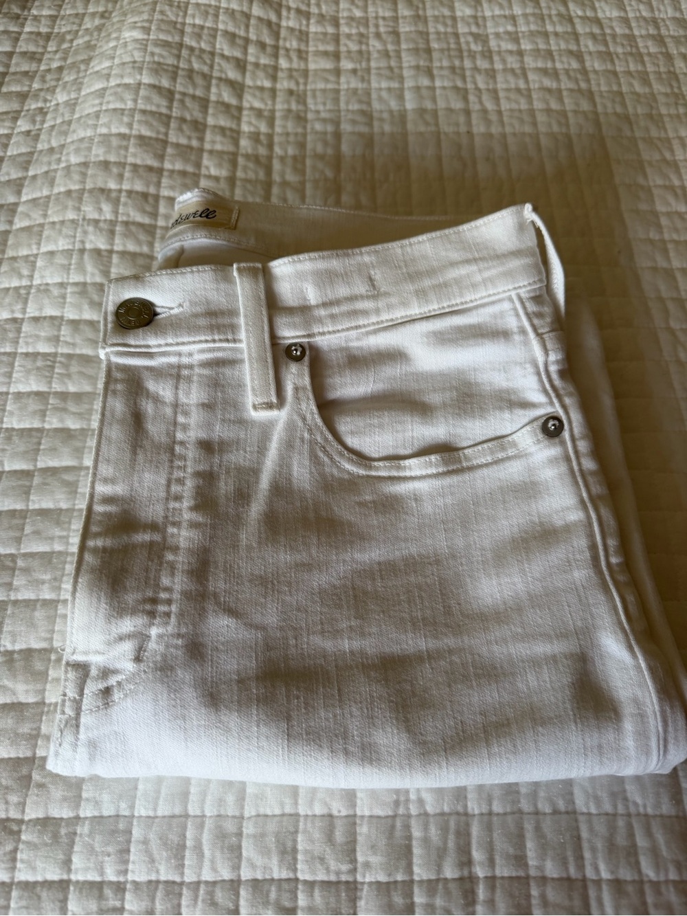 Madewell White Women's Jeans - Mid Rise Kick Cut Jeans, Size 28, like new! - Picture 7 of 8